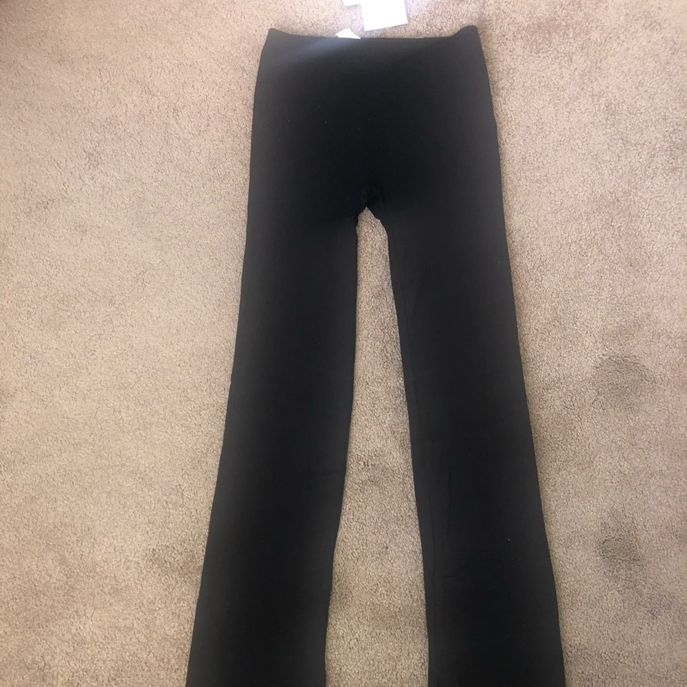 Fabletics high waisted seamless rib pant.